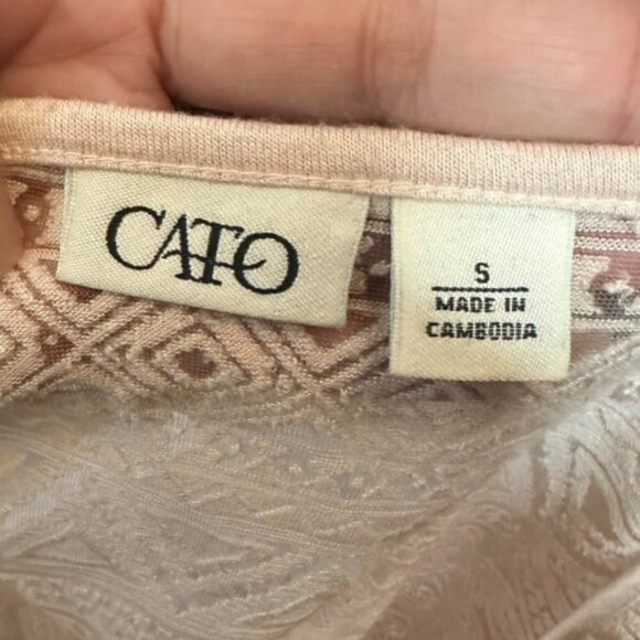 Cato Ultra Sheer Tribal Pattern Soft Pink Tee Size S - Picture 5 of 7
